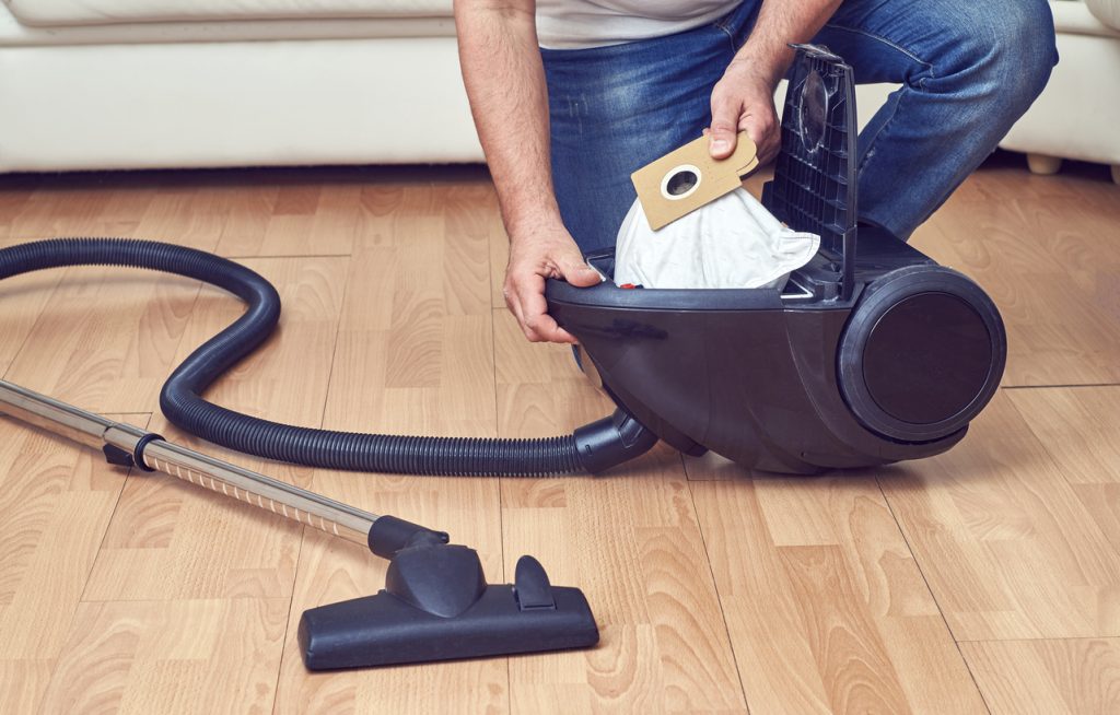 How to Care for a Vacuum Cleaner