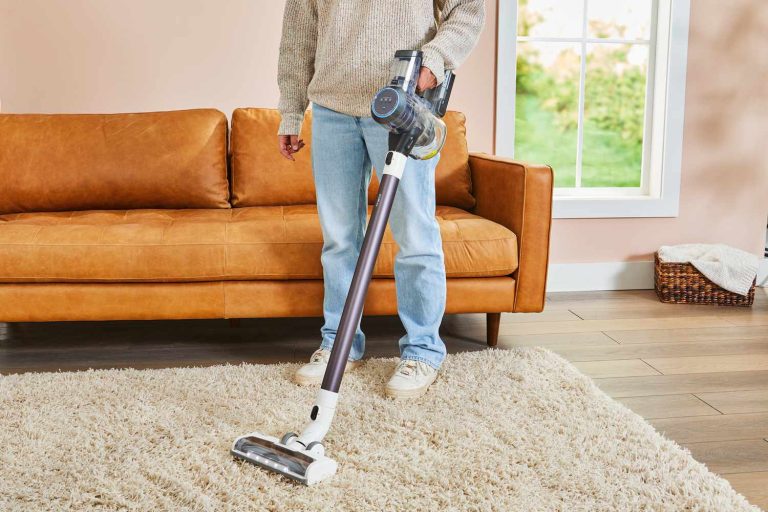 How to Clean Dyson Stick Vacuum